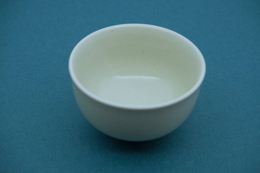 Azmaya Hasami ware kumidashi teacup made at the Shiratake kiln in Nagasaki