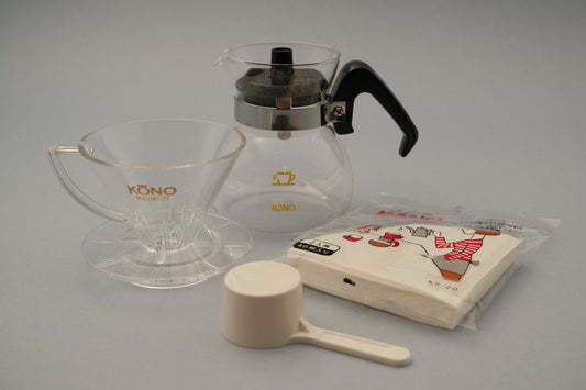 Meimon 2 coffee dripper and server set by KōNO